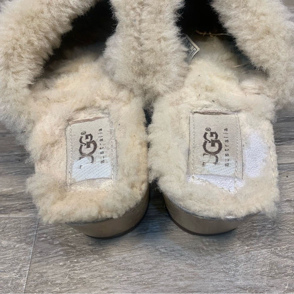 UGG Leather Kalie Clogs Sheepskin Slip On Shoes Slippers - Picture 9 of 12
